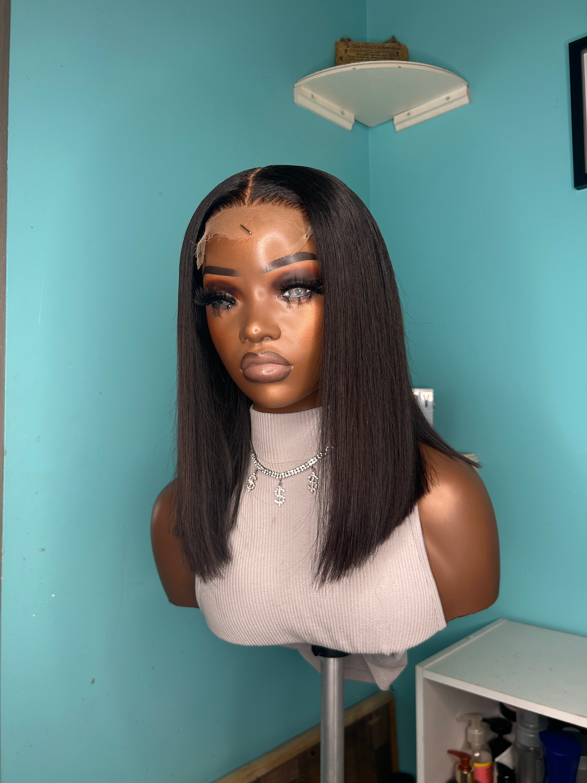 Brittany (14 inch Bob) image 3